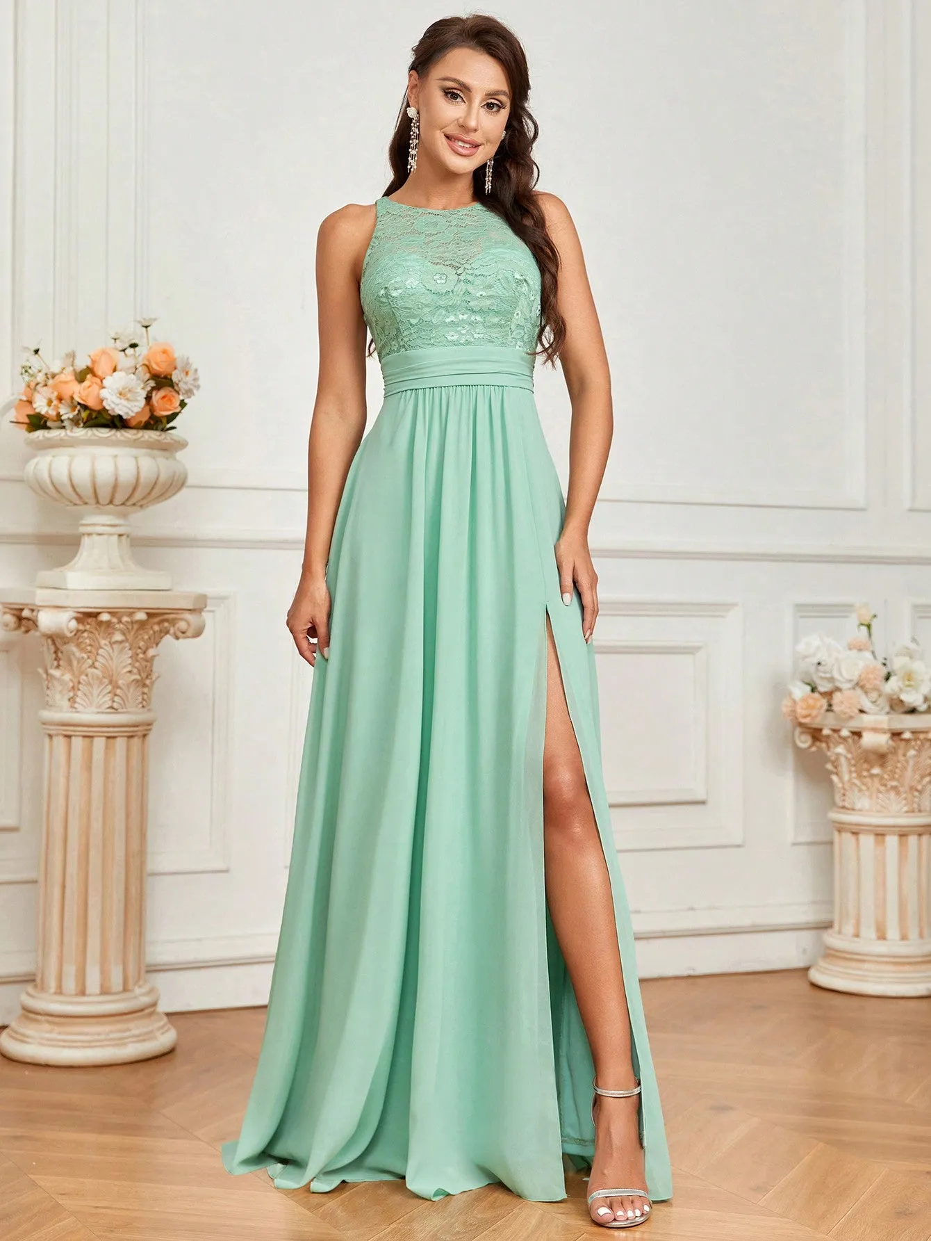 Belle Elegant And Romantic Grass Green Lace Stitching And Elegant Chiffon A-Hem Skirt With High Slit And A-Line Holiday Bridesmaid Dress (Adult)