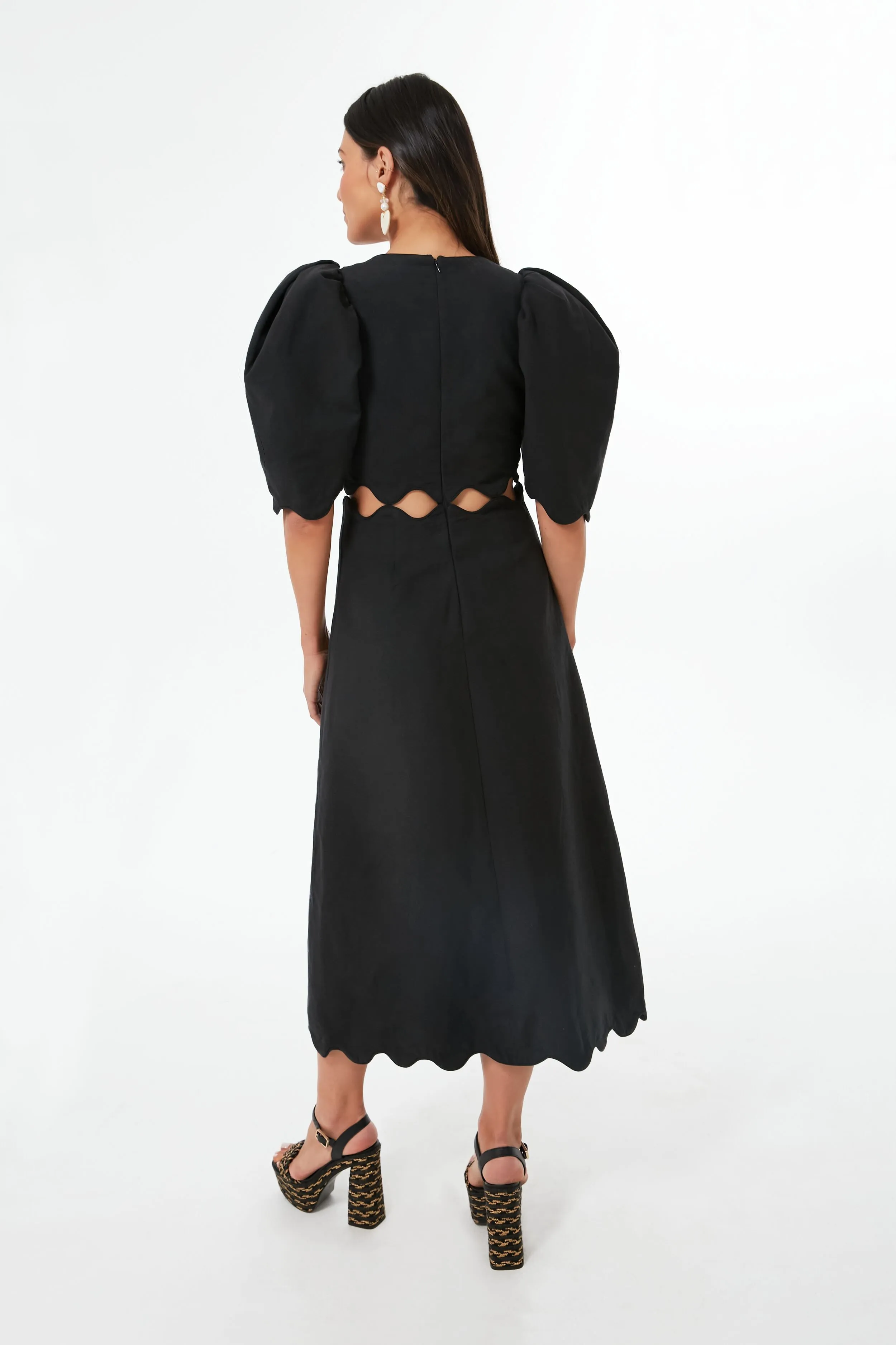 Black Leona Short Sleeve Dress