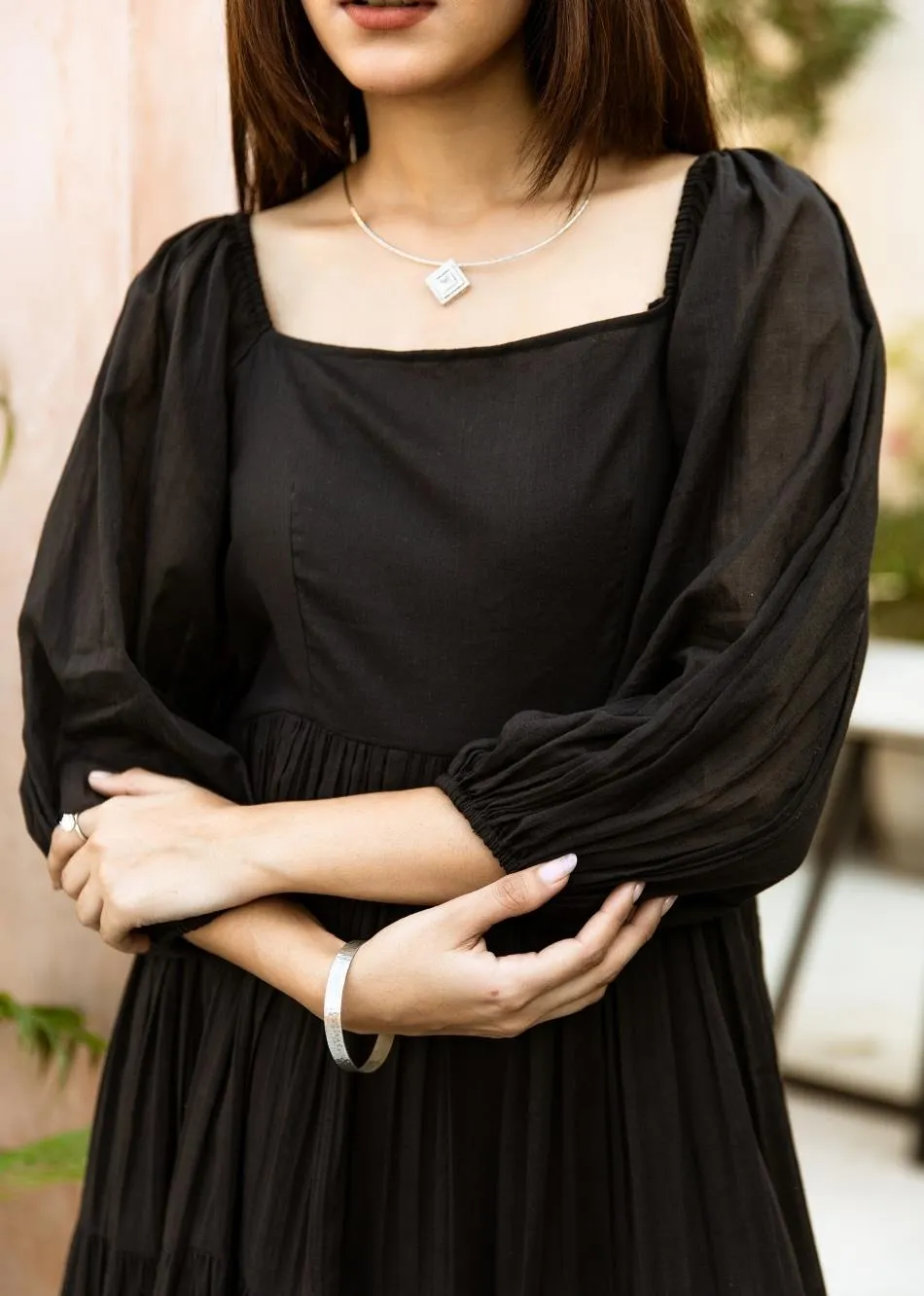 Black Solid Mulmul Square Neck Tiered Midi Dress