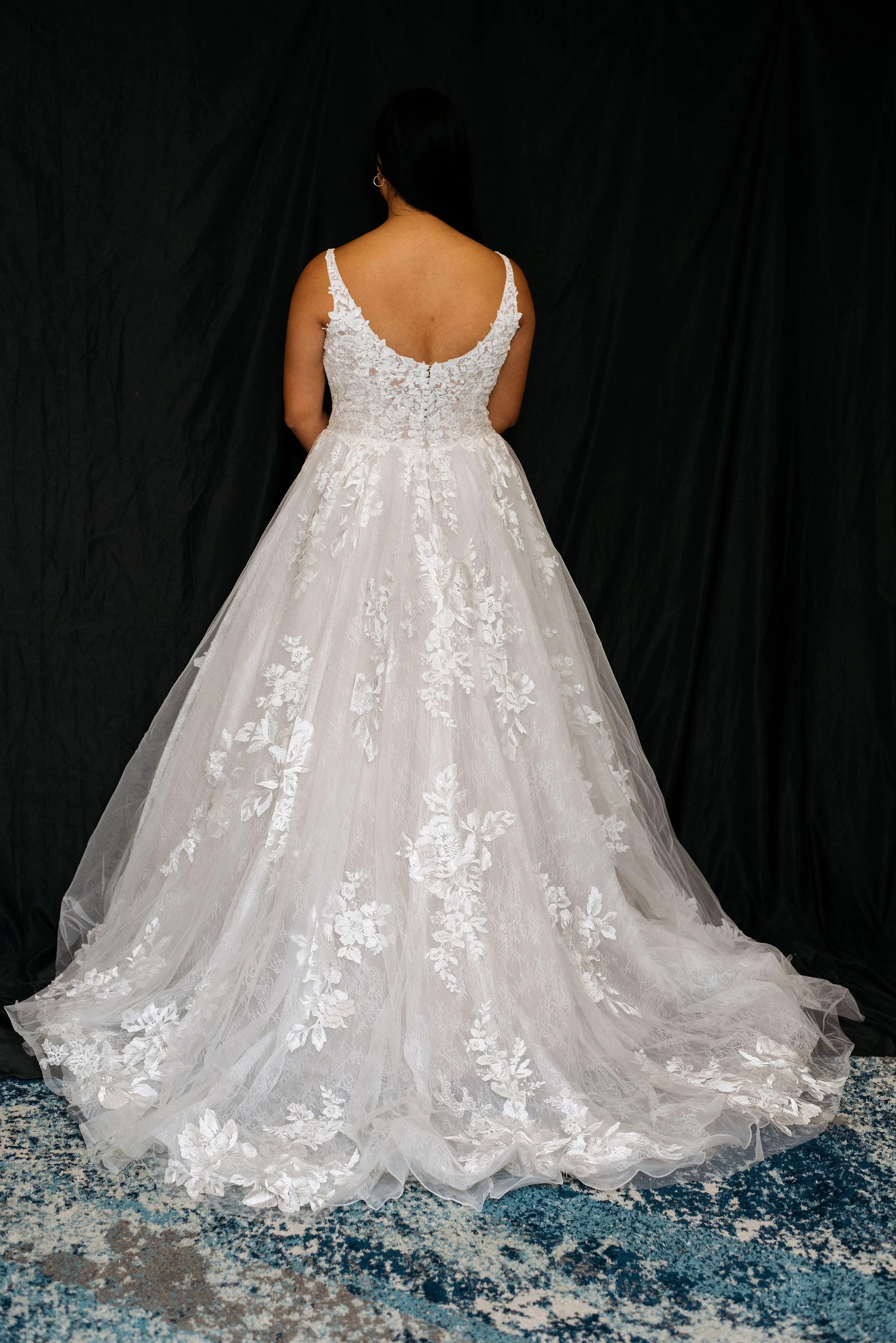 Brand new! Dress 923: Sottero and Midgley "Valona" waist 35