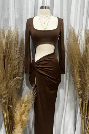 Brynlee L/S Cutout Maxi Dress (Chocolate Brown)