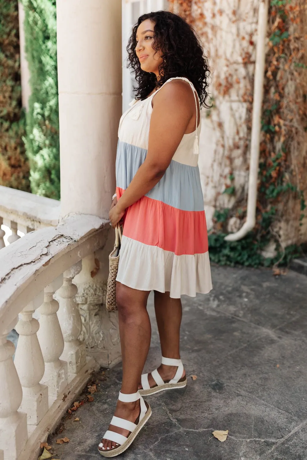 Color Block Ruffles Midi Dress In Coral