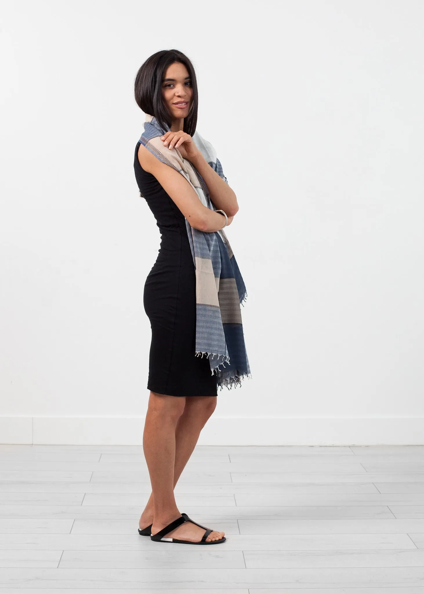 Desna Dress - A Stylish and Fashionable Choice