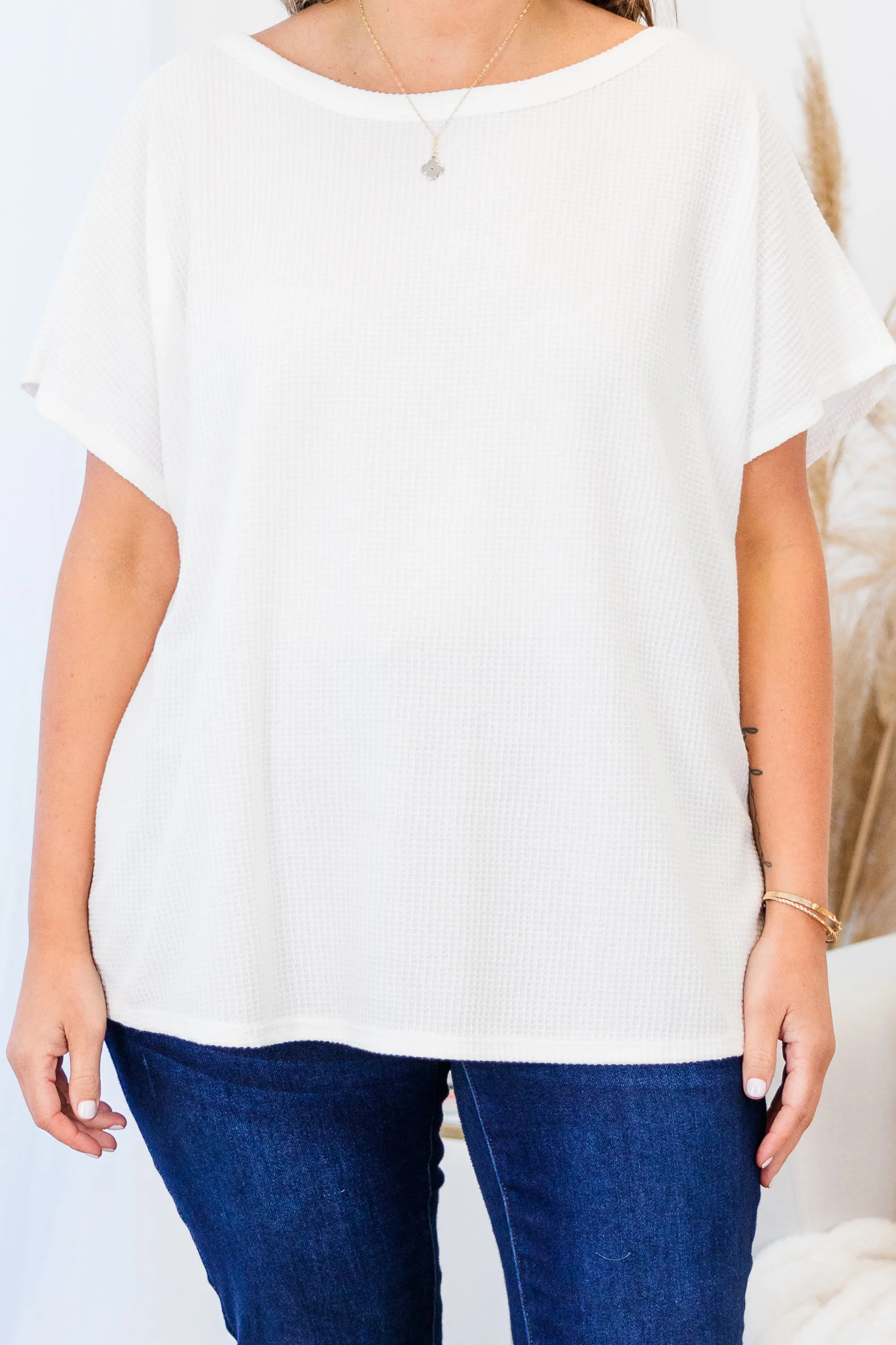 Drifting Into View Top, Ivory
