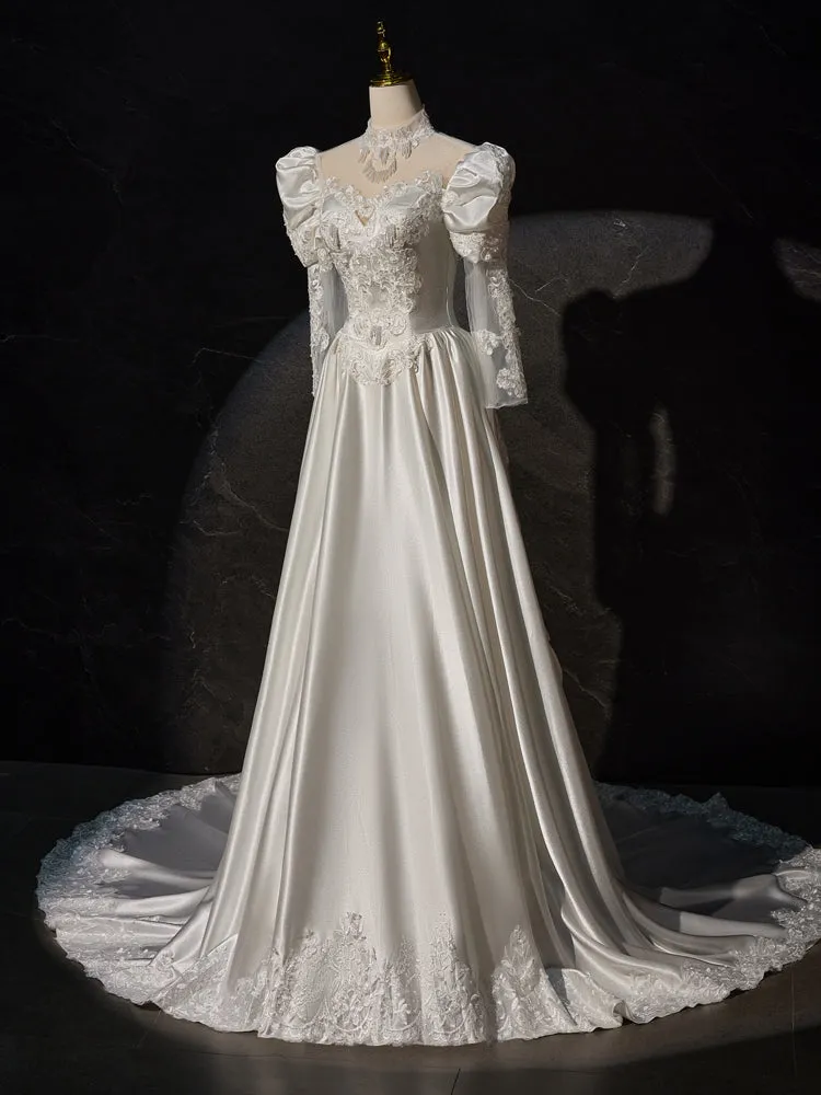 Gorgeous Vintage Satin Long Sleeves Appliques Wedding Dresses
