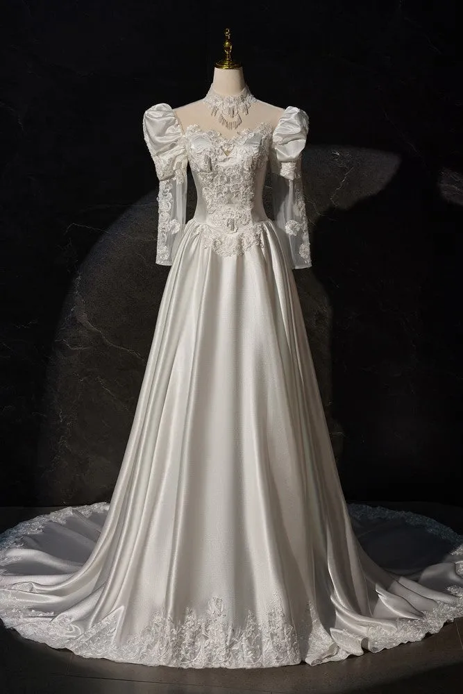 Gorgeous Vintage Satin Long Sleeves Appliques Wedding Dresses
