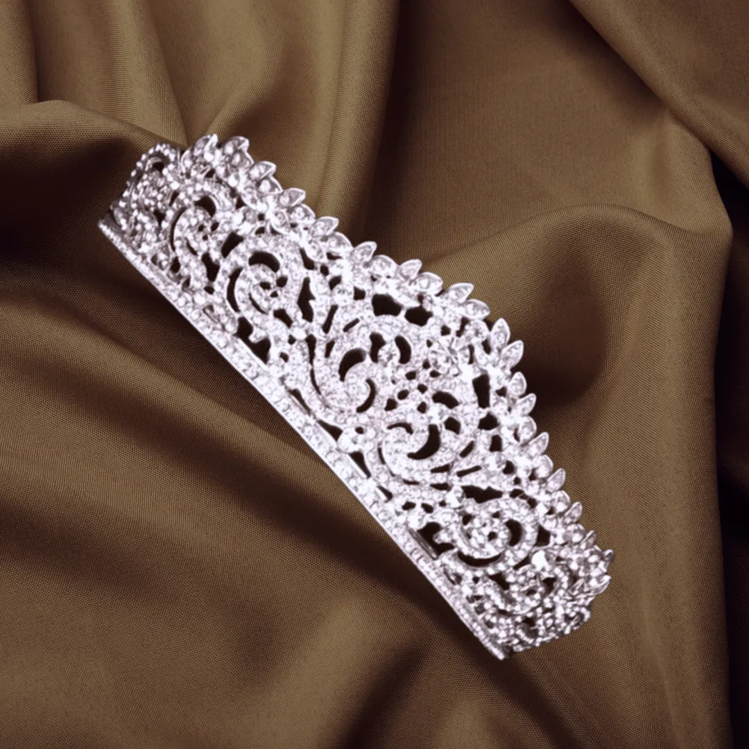 GownLink's  Luxurious Bridal Crown  C7