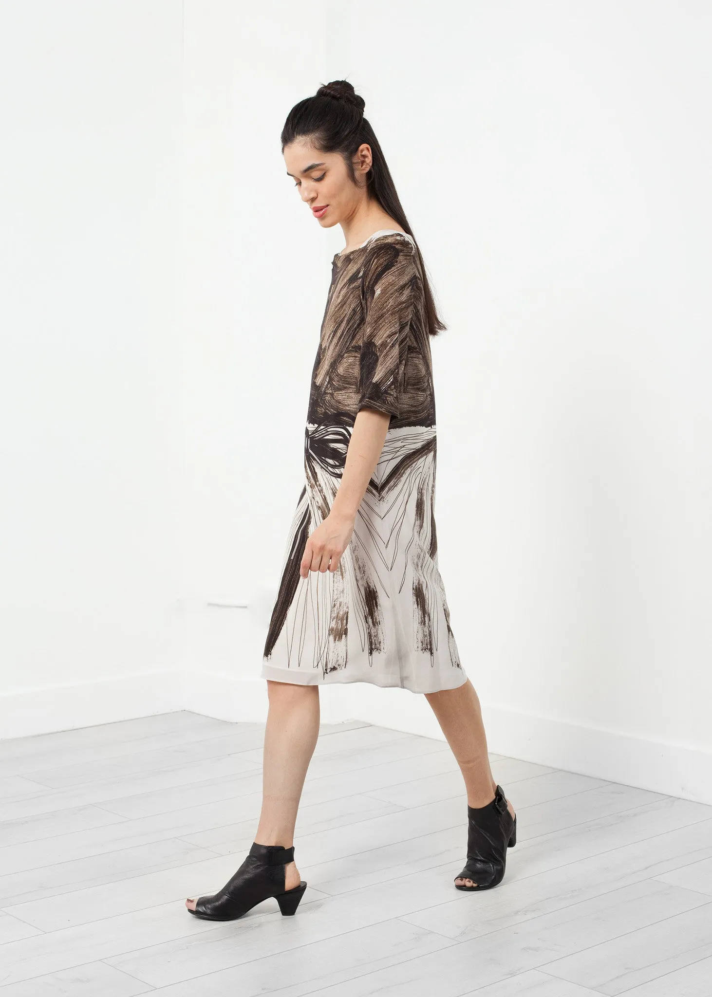 Graphic Dress - A Stylish and Fashionable Choice