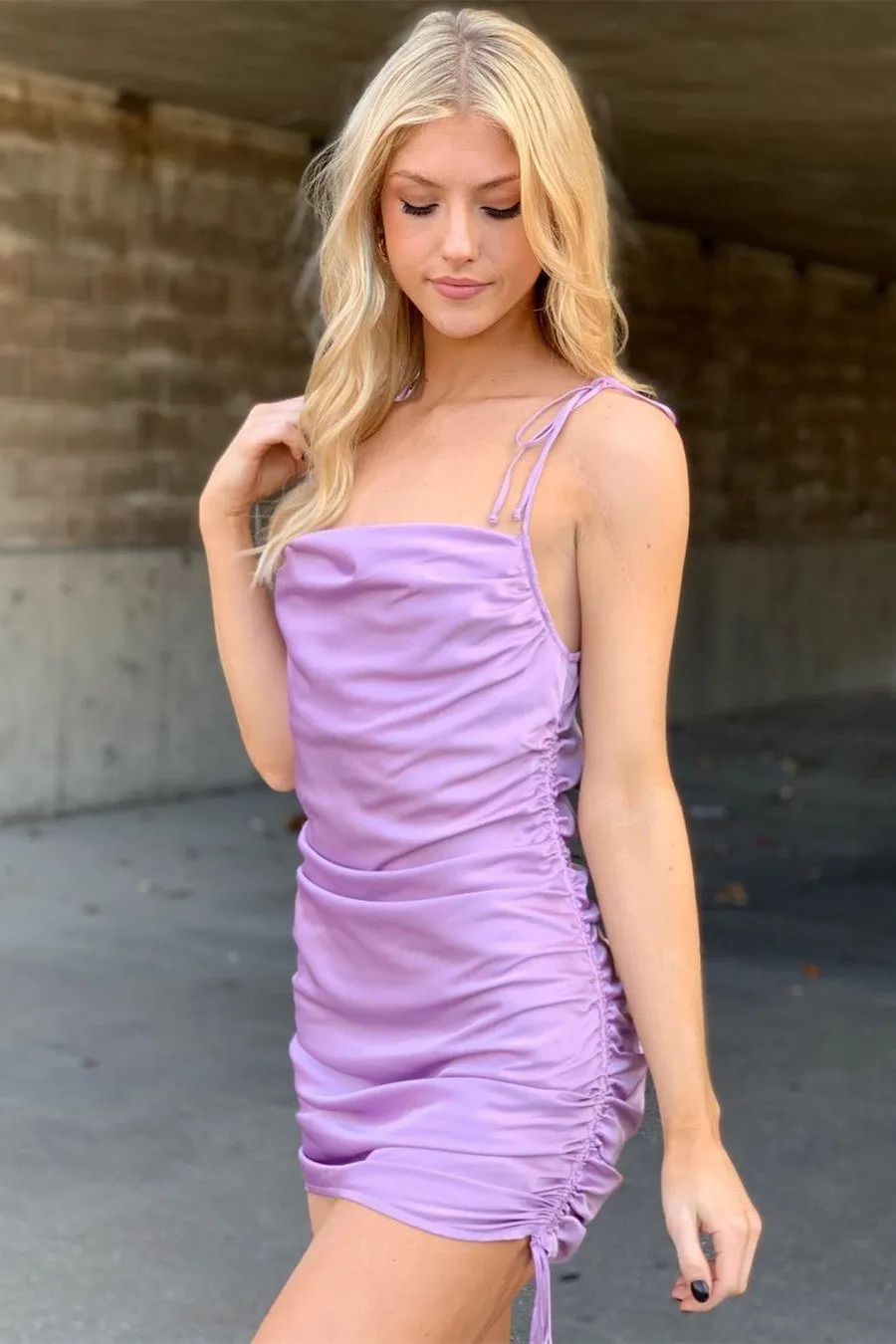 Luolandi Sheath Spaghetti Straps Lilac Pleated Homecoming Dresses Cocktail Dresses Sexy