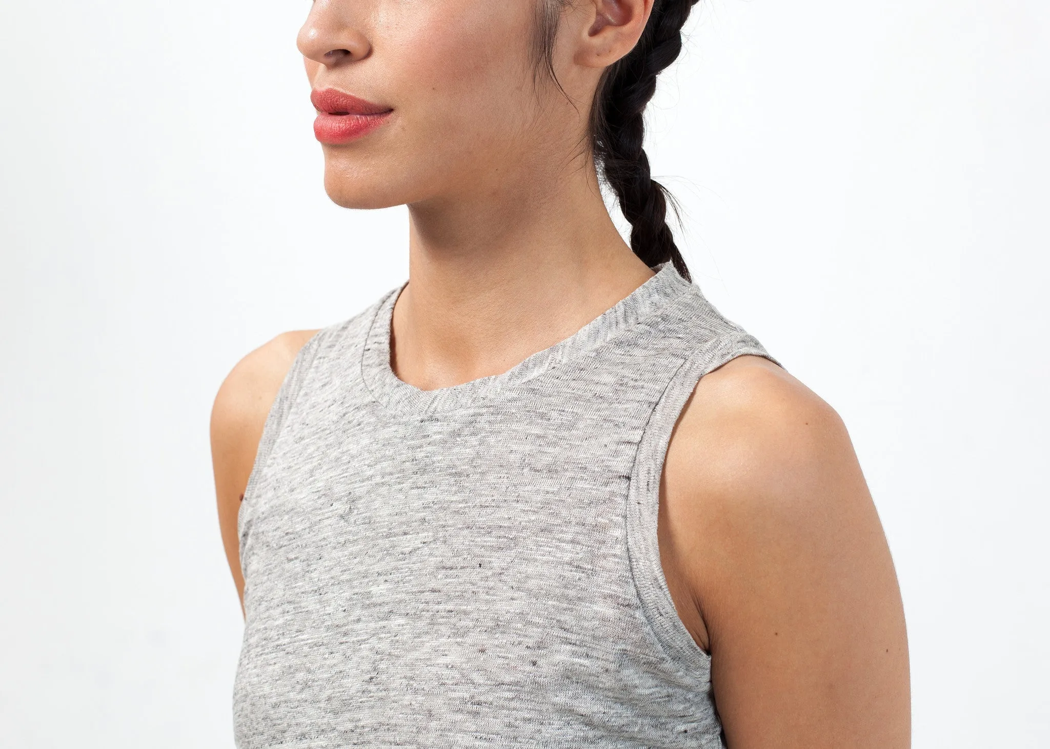 Niamo Dress - A Stylish and Fashionable Choice