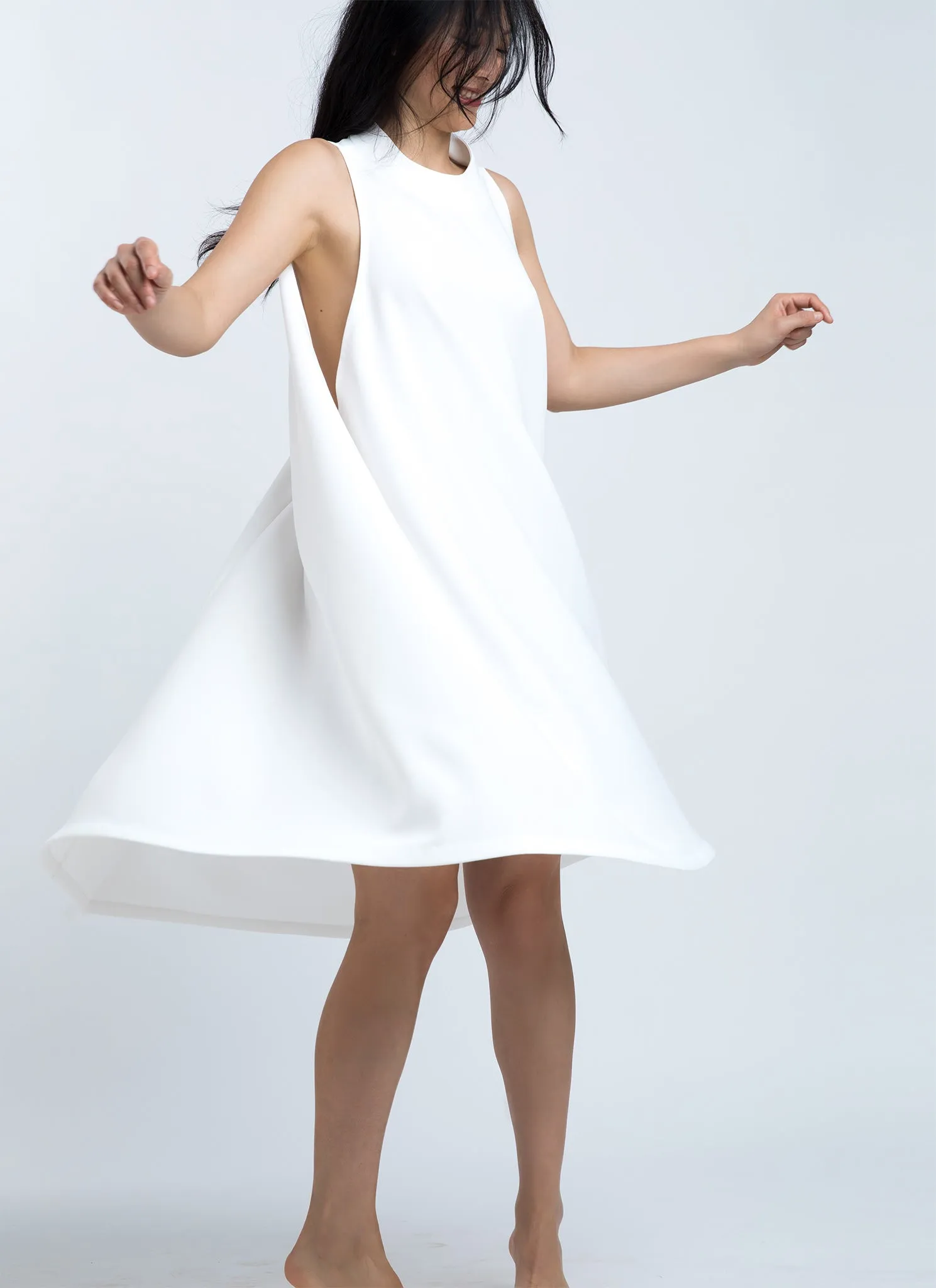 Punica Sleeveless V Back Dress / Size XS - White