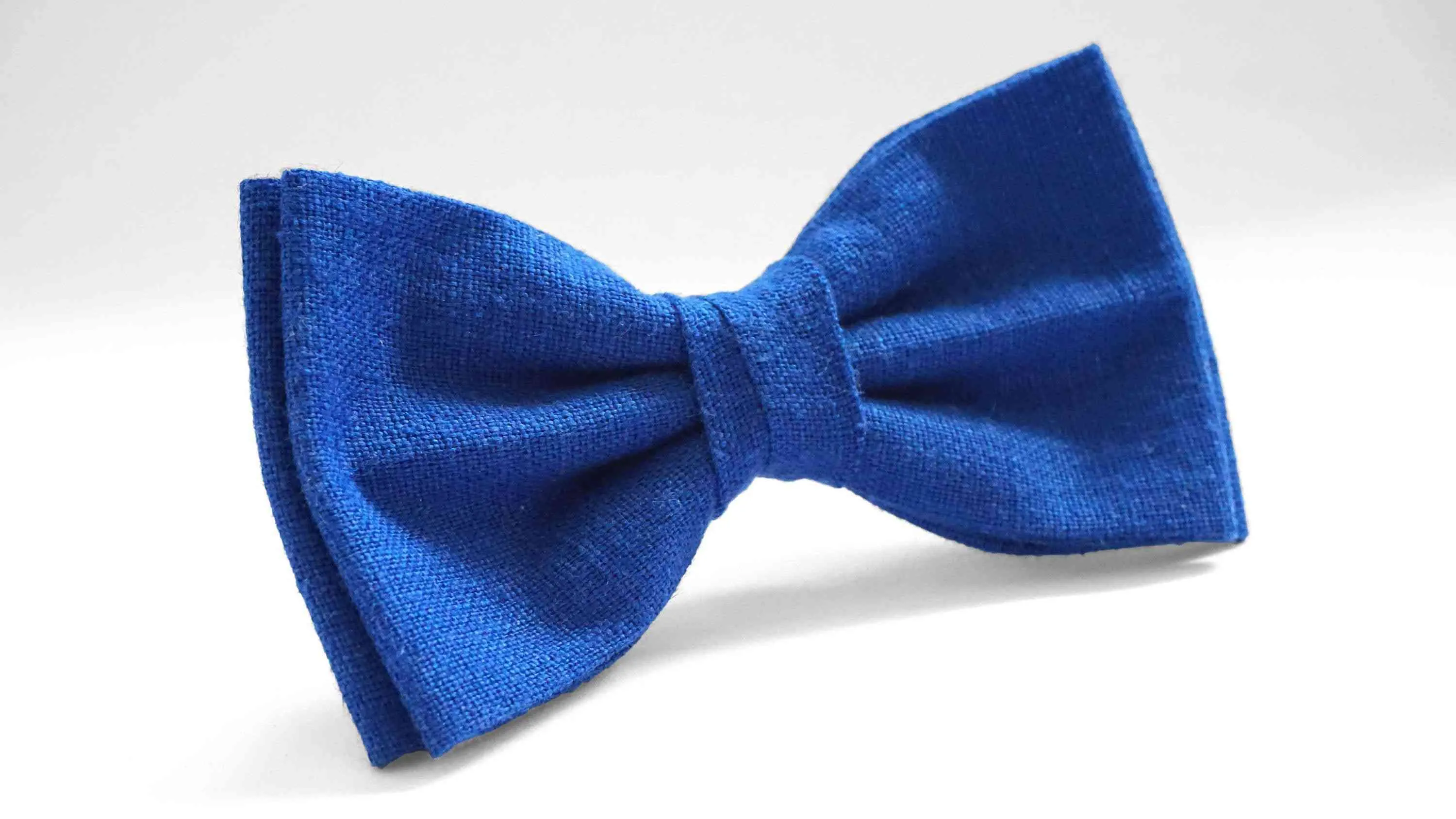 Royal Blue Linen Bow Tie and Pocket Square Set - For Weddings and Formal Events