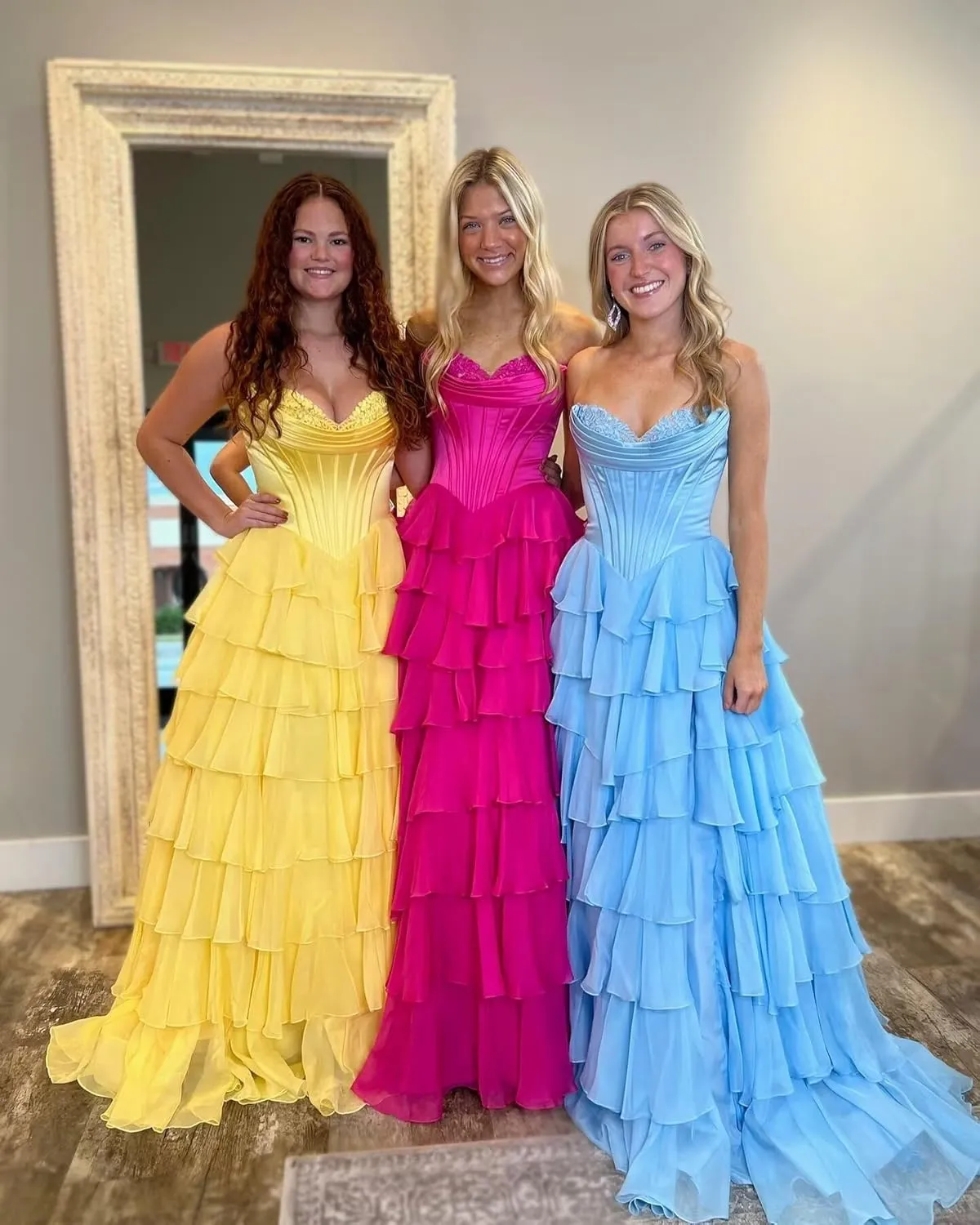 SINRWROD Sweetheart Corset Prom Dresses Chiffon Ball Gowns Strapless Tiered Formal Evening Dress